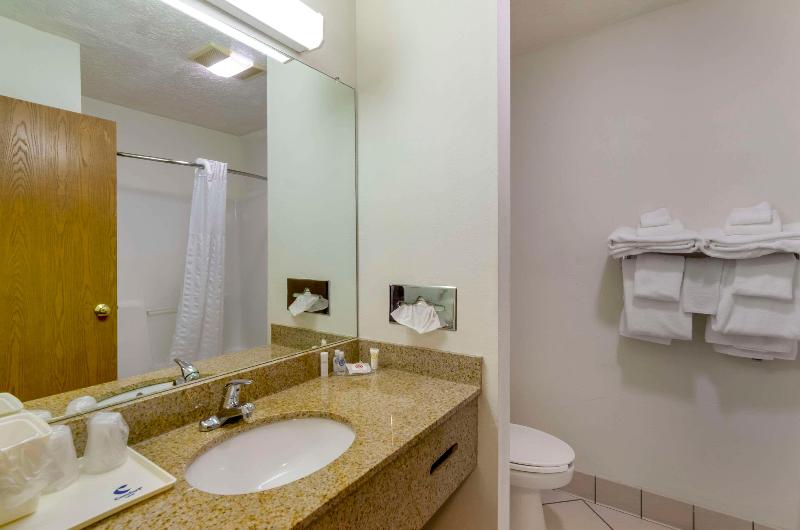 Comfort Inn Atkins-Marion I-8 image