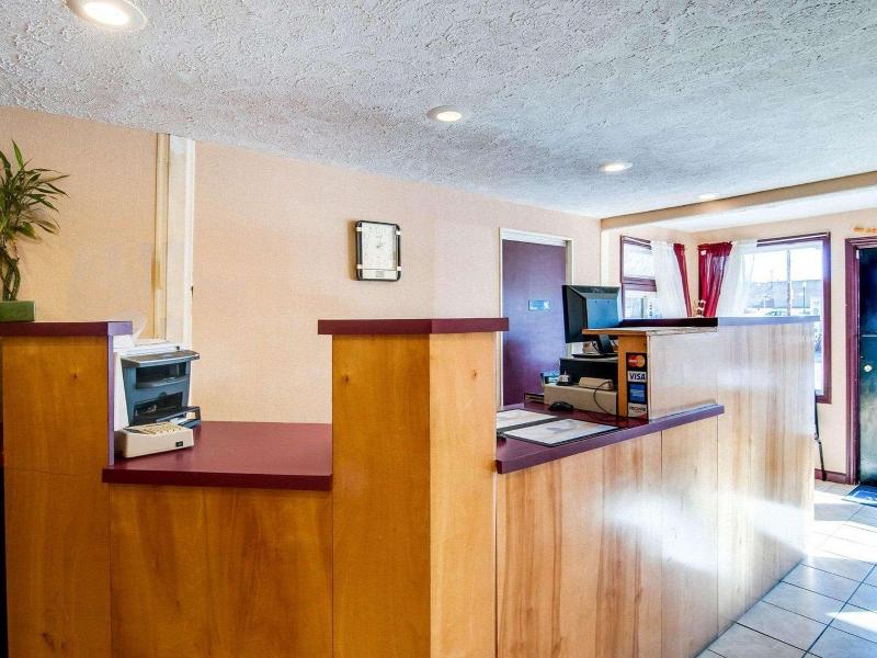 Econo Lodge Galax Highway 58 image