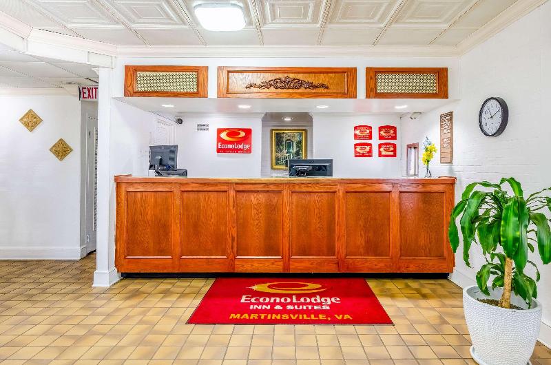Econo Lodge Martinsville image