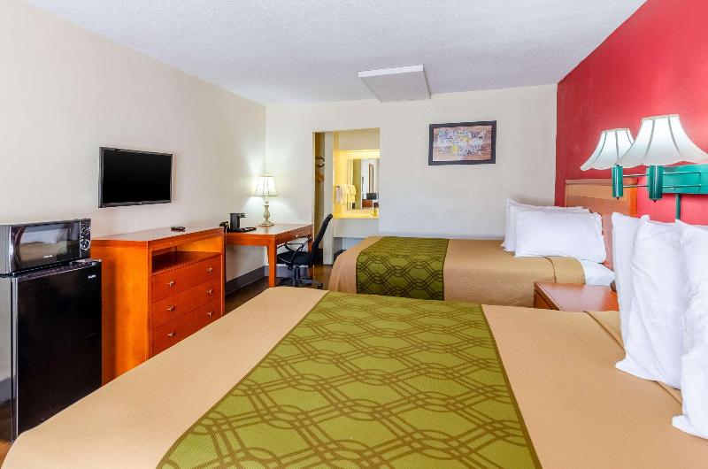 Econo Lodge Martinsville image
