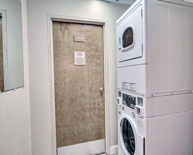 Quality Inn near Martinsville Speedway image
