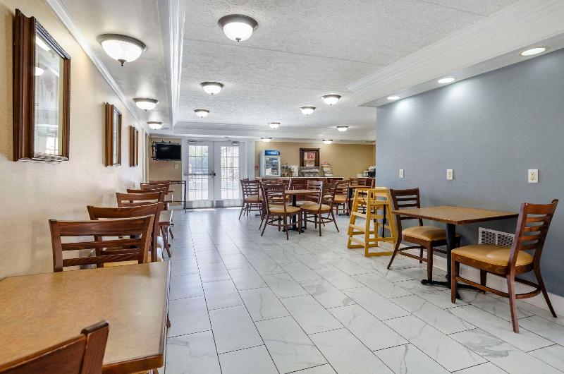Quality Inn near Martinsville Speedway image