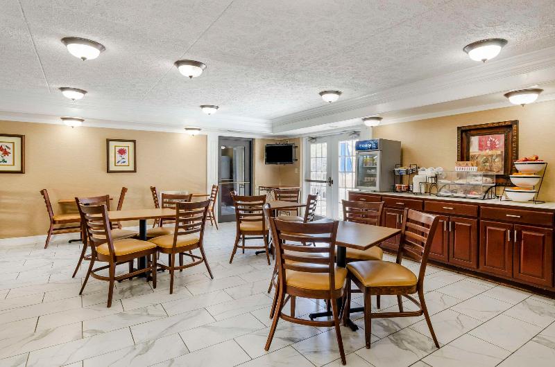 Quality Inn near Martinsville Speedway image