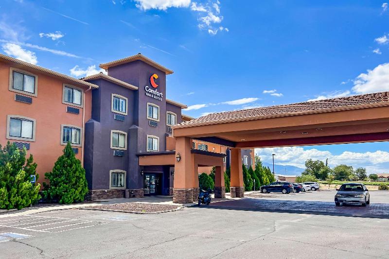 Comfort Inn & Suites Thatcher - Safford image