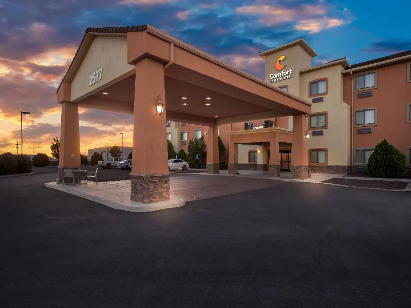 Comfort Inn & Suites Thatcher - Safford image