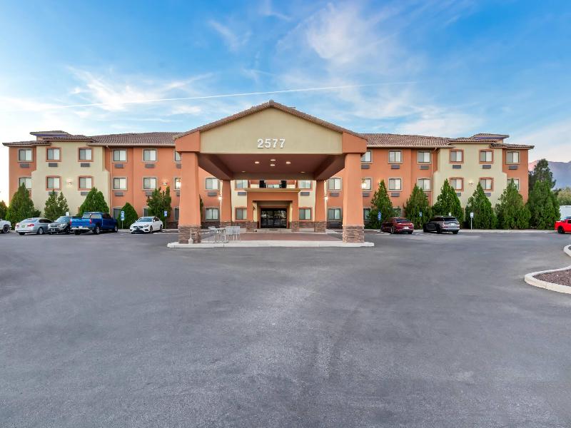 Comfort Inn & Suites Thatcher - Safford image