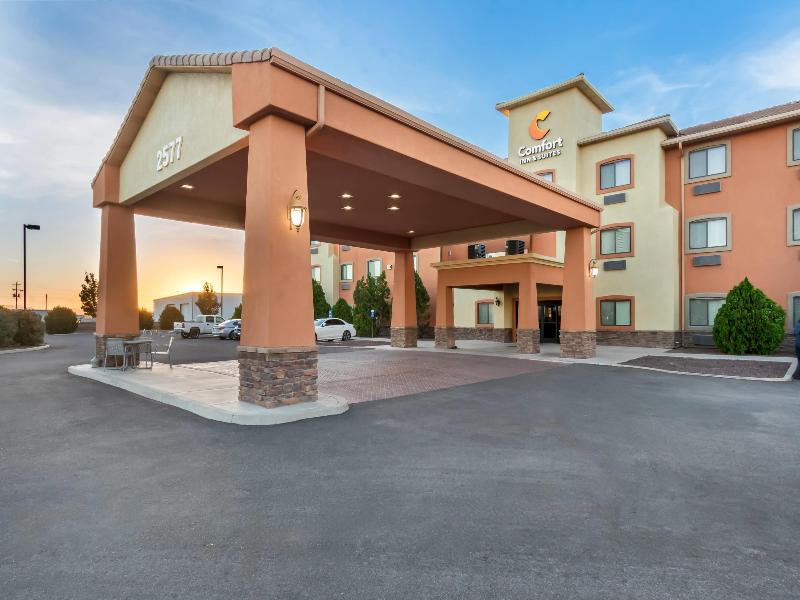 Comfort Inn & Suites Thatcher - Safford image