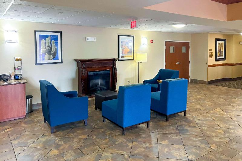 Comfort Inn & Suites Thatcher - Safford image