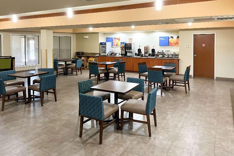 Comfort Inn & Suites Thatcher - Safford image