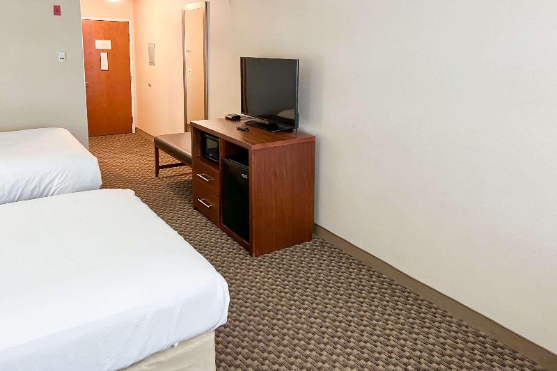 Comfort Inn & Suites Thatcher - Safford image