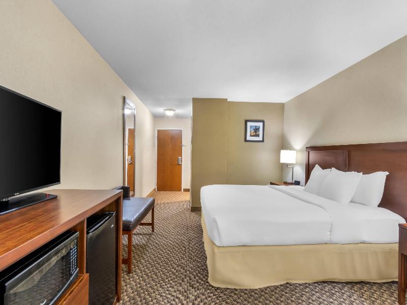 Comfort Inn & Suites Thatcher - Safford image