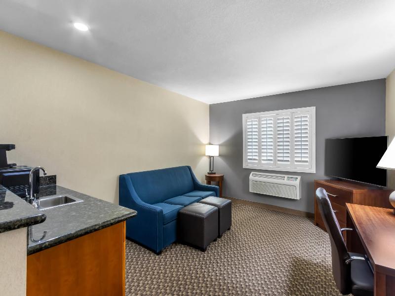 Comfort Inn & Suites Thatcher - Safford image