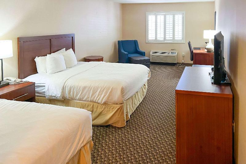 Comfort Inn & Suites Thatcher - Safford image