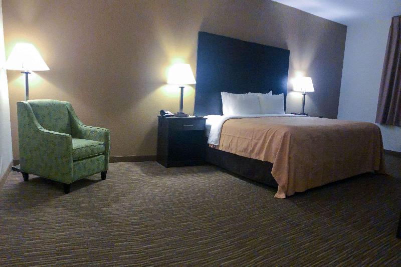 Quality Inn & Suites Paragould image