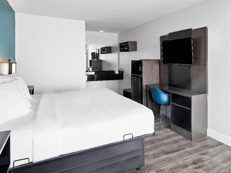 Rodeway Inn image