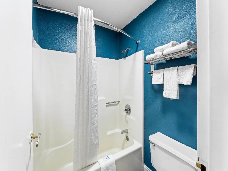 Rodeway Inn image