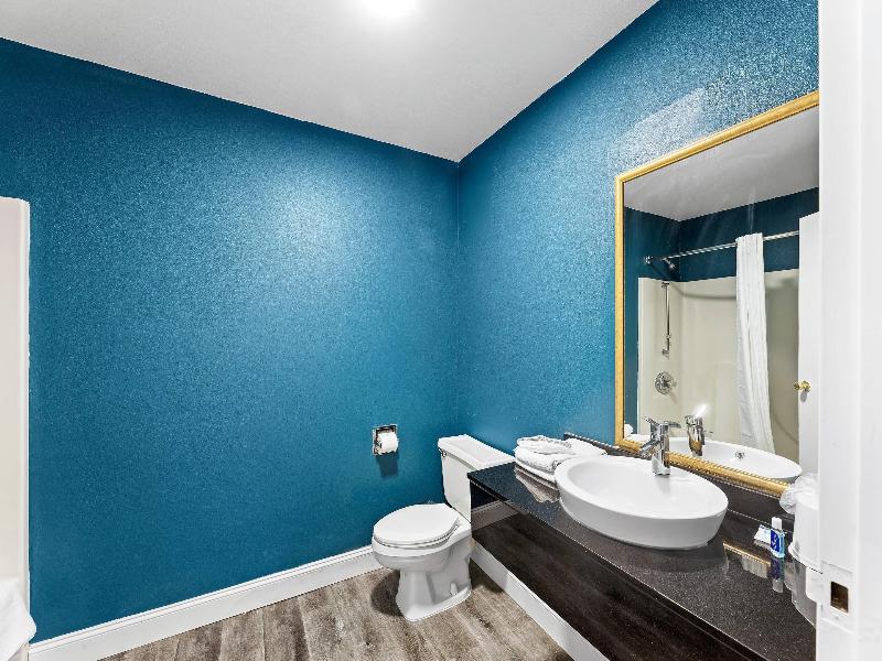 Rodeway Inn image