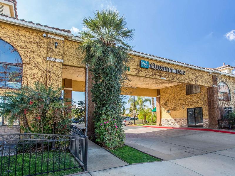 Quality Inn Hemet - San Jacinto image