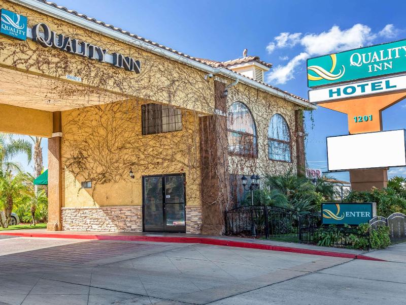 Quality Inn Hemet - San Jacinto image