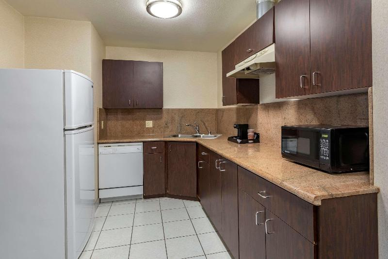 Citrus Suites Redlands Loma Linda Hotel image