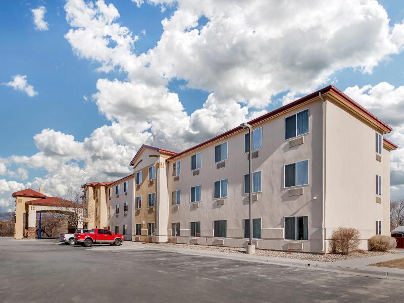 Comfort Inn & Suites Rifle image
