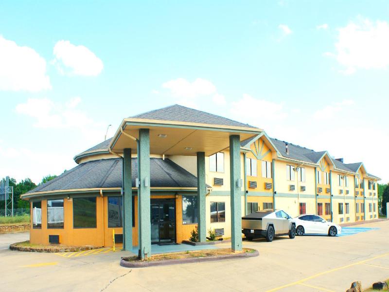 Rodeway Inn image