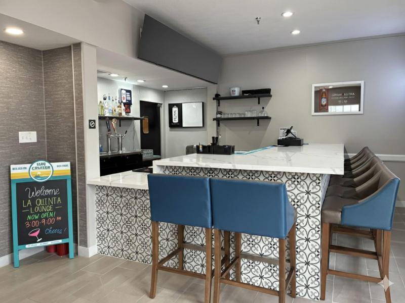 La Quinta Inn & Suites by Wyndham Safford image
