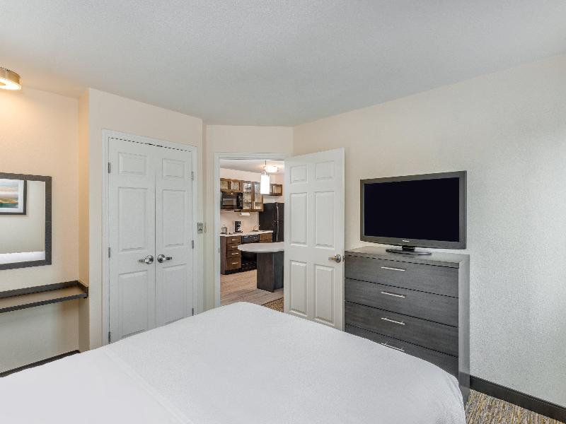 Candlewood Suites Hotel Secaucus image