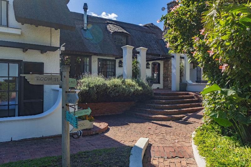 Whale Rock Luxury Lodge