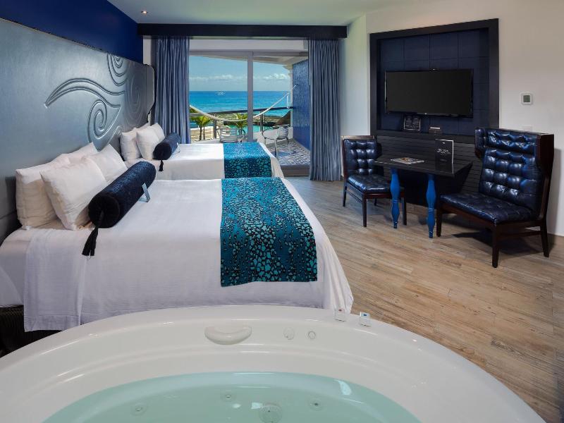 Hard Rock Hotel Riveria Maya Solo