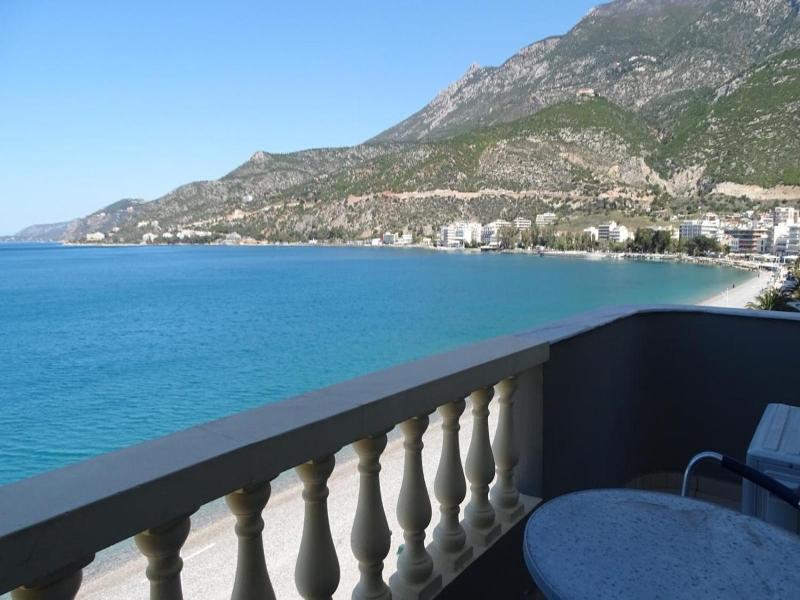 Mantas Seaside image