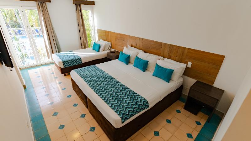 Hotel Blue Cove by On vacation image