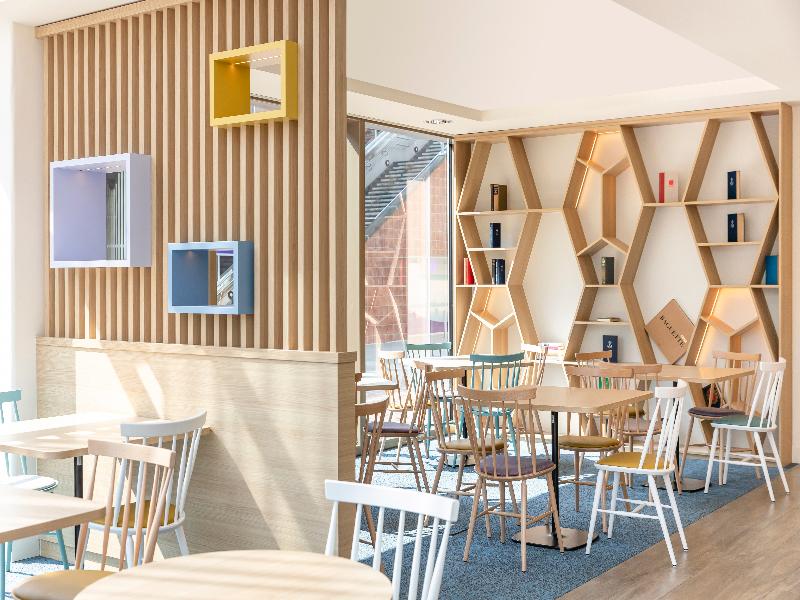 Hampton by Hilton Amsterdam / Arena Boulevard image