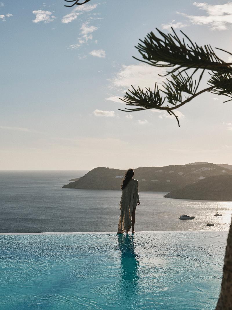 Myconian Utopia Relais & Chateaux