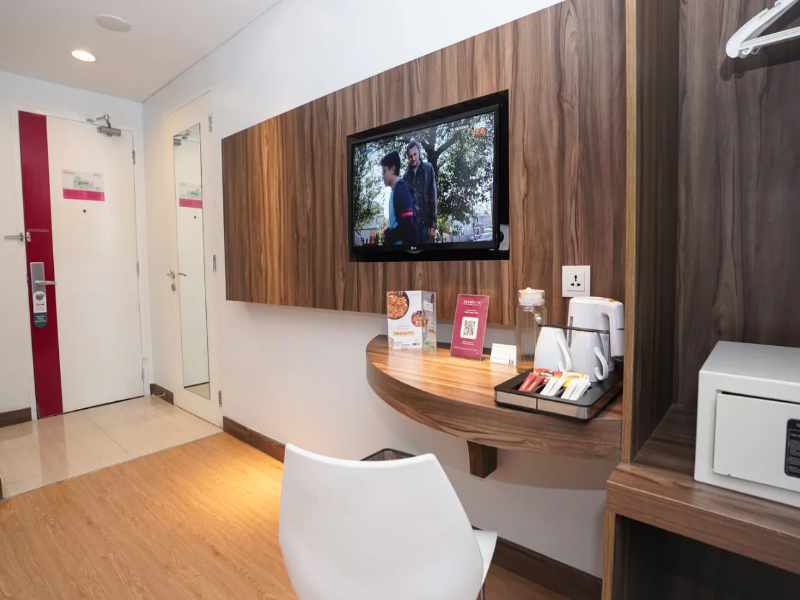 favehotel LTC Glodok image