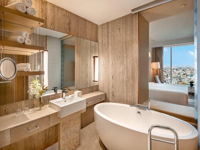 Crowne Plaza Greater Noida image