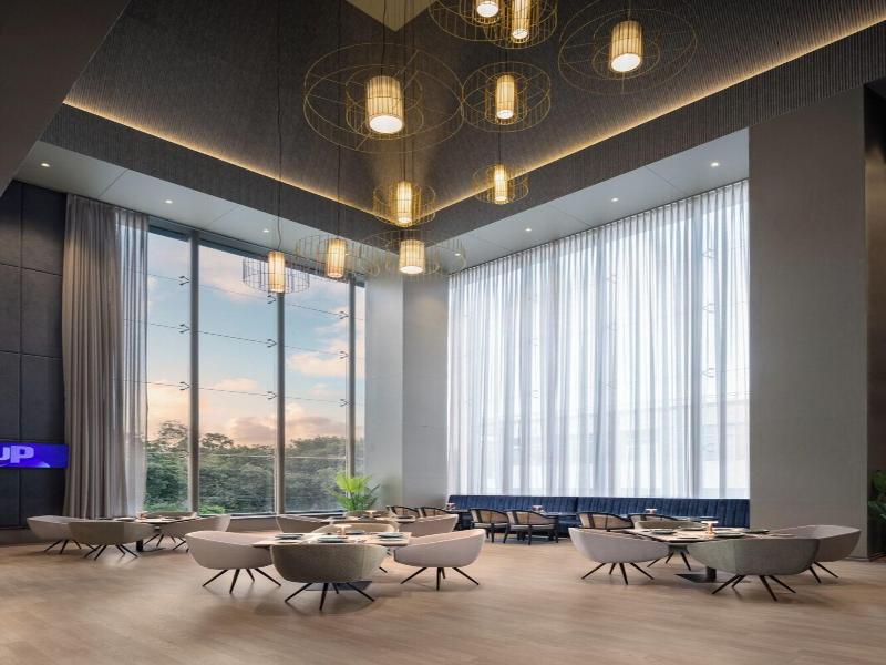 KLG Starlite A Business Hotel image