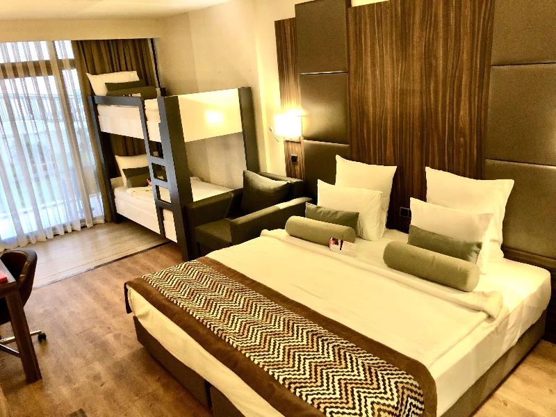 Ramada Resort By Wyndham Akbuk image