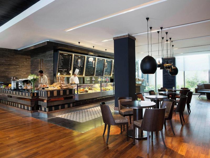 JW Marriott Hotel New Delhi Aerocity image
