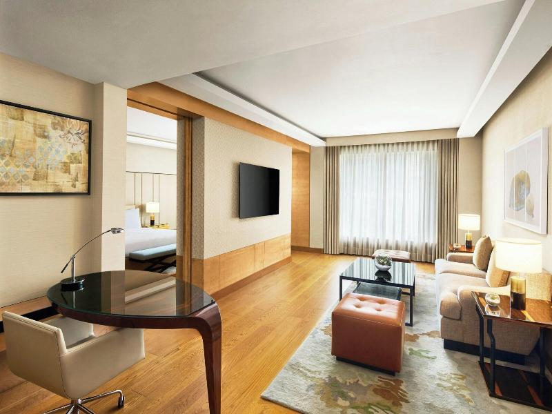 JW Marriott Hotel New Delhi Aerocity image