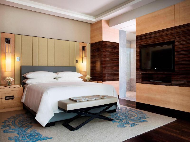 JW Marriott Hotel New Delhi Aerocity image