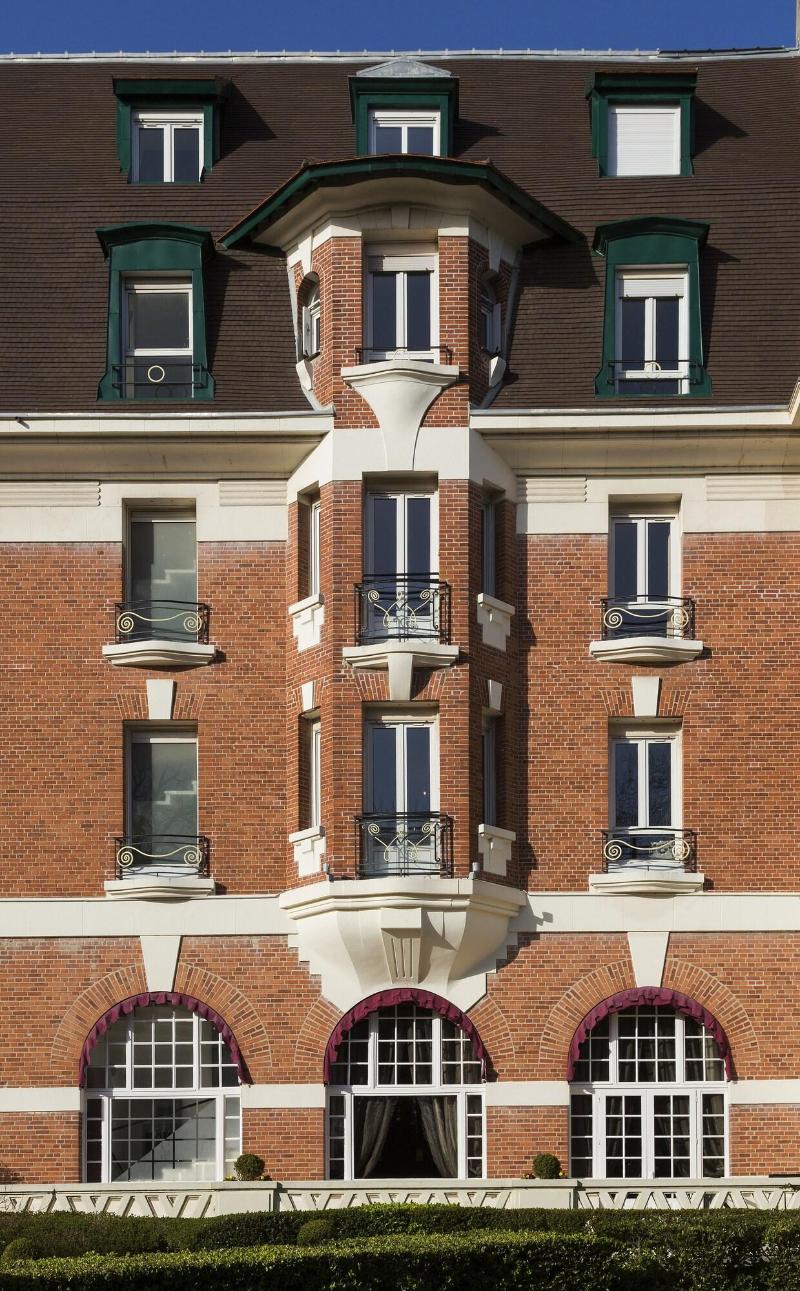 Barriere Le Westminster image