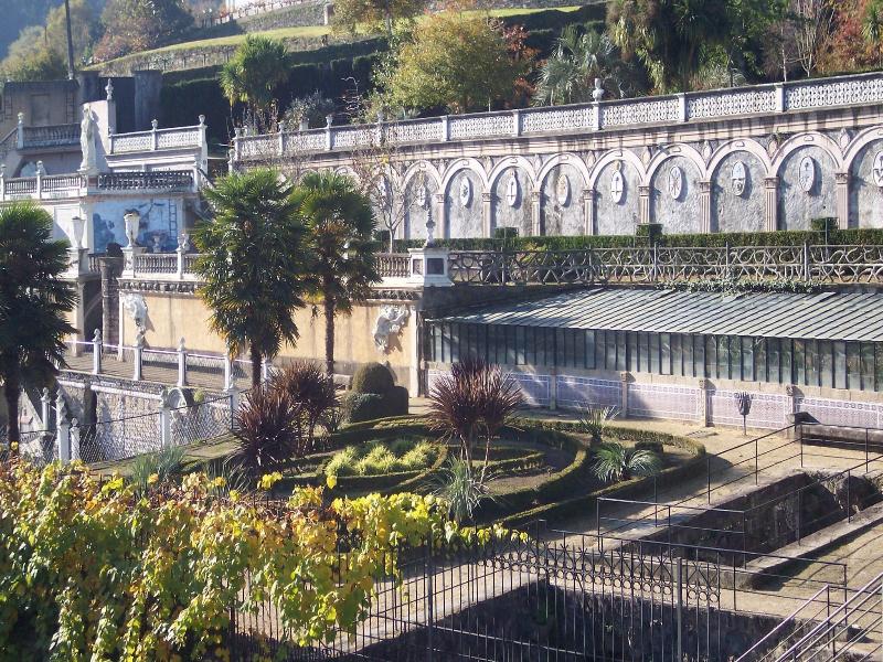 Villa de Betanzos image