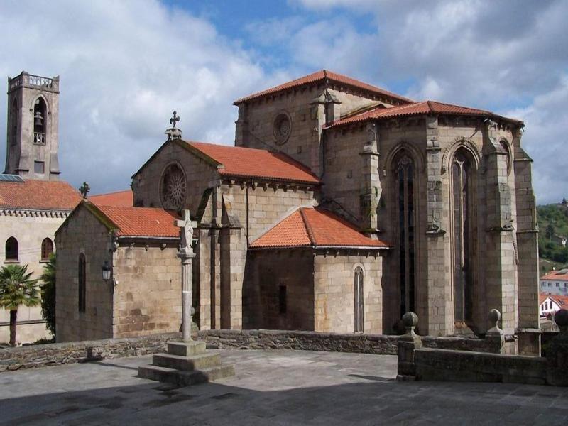 Villa de Betanzos image
