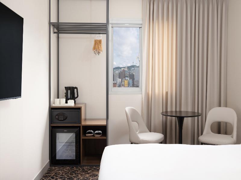 ibis Ambassador Seoul Insadong image