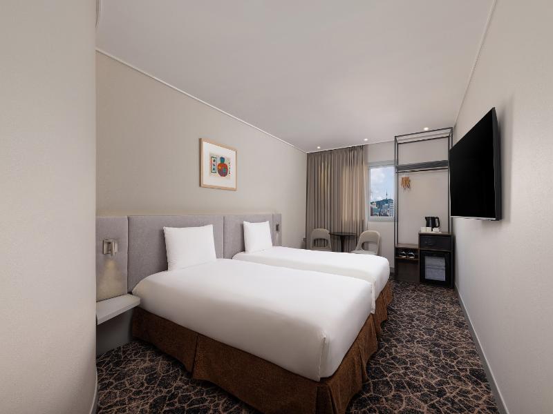 ibis Ambassador Seoul Insadong image