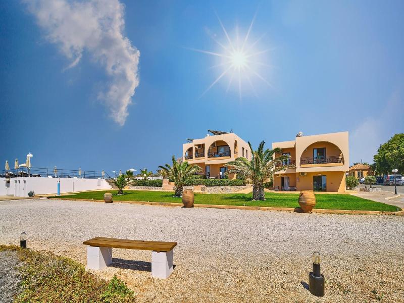 Nanakis beach apartments image