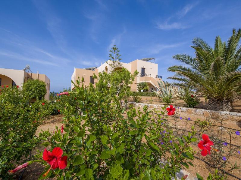 Nanakis beach apartments image