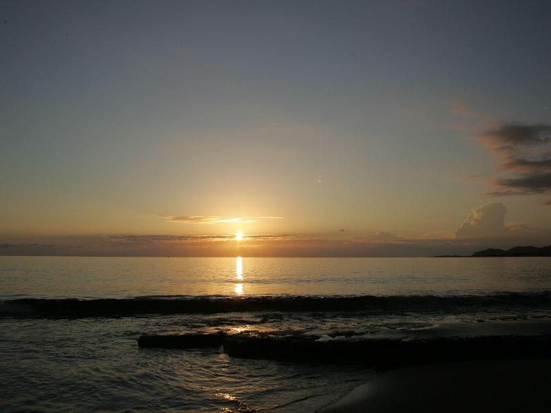 Nanakis beach apartments image