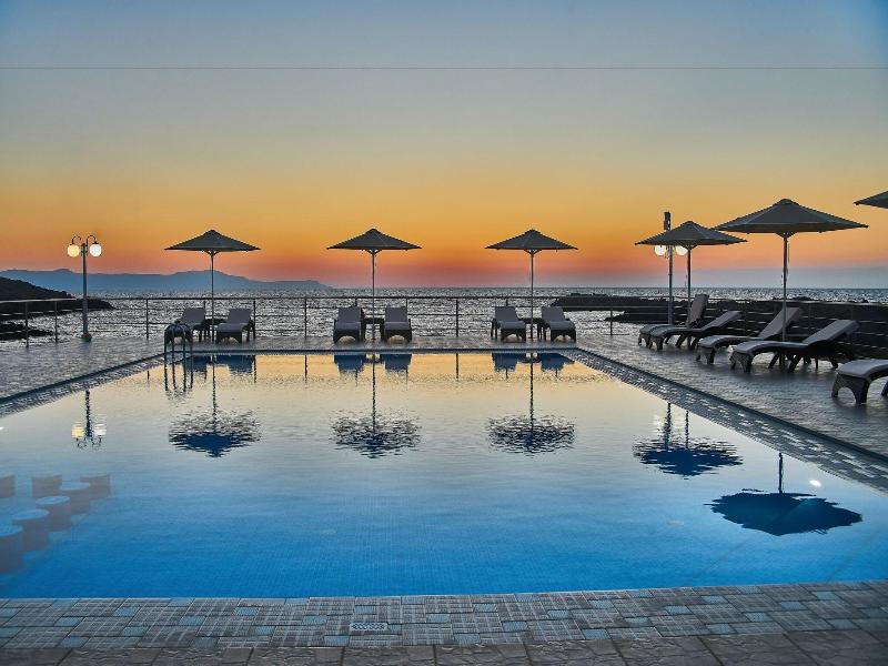 Nanakis beach apartments image